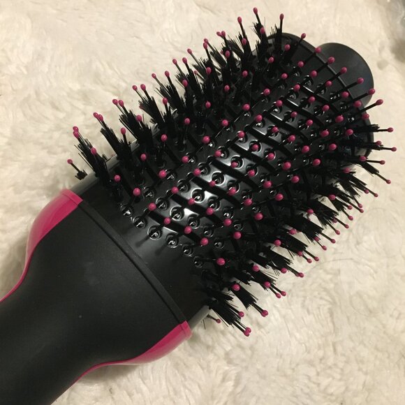 Revlon Salon Helen of Troy Hot Air Dryer Round Hair Brush & Volumizer - Picture 9 of 11